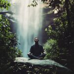 Menemukan Ketenangan dalam Waktu Sendiri